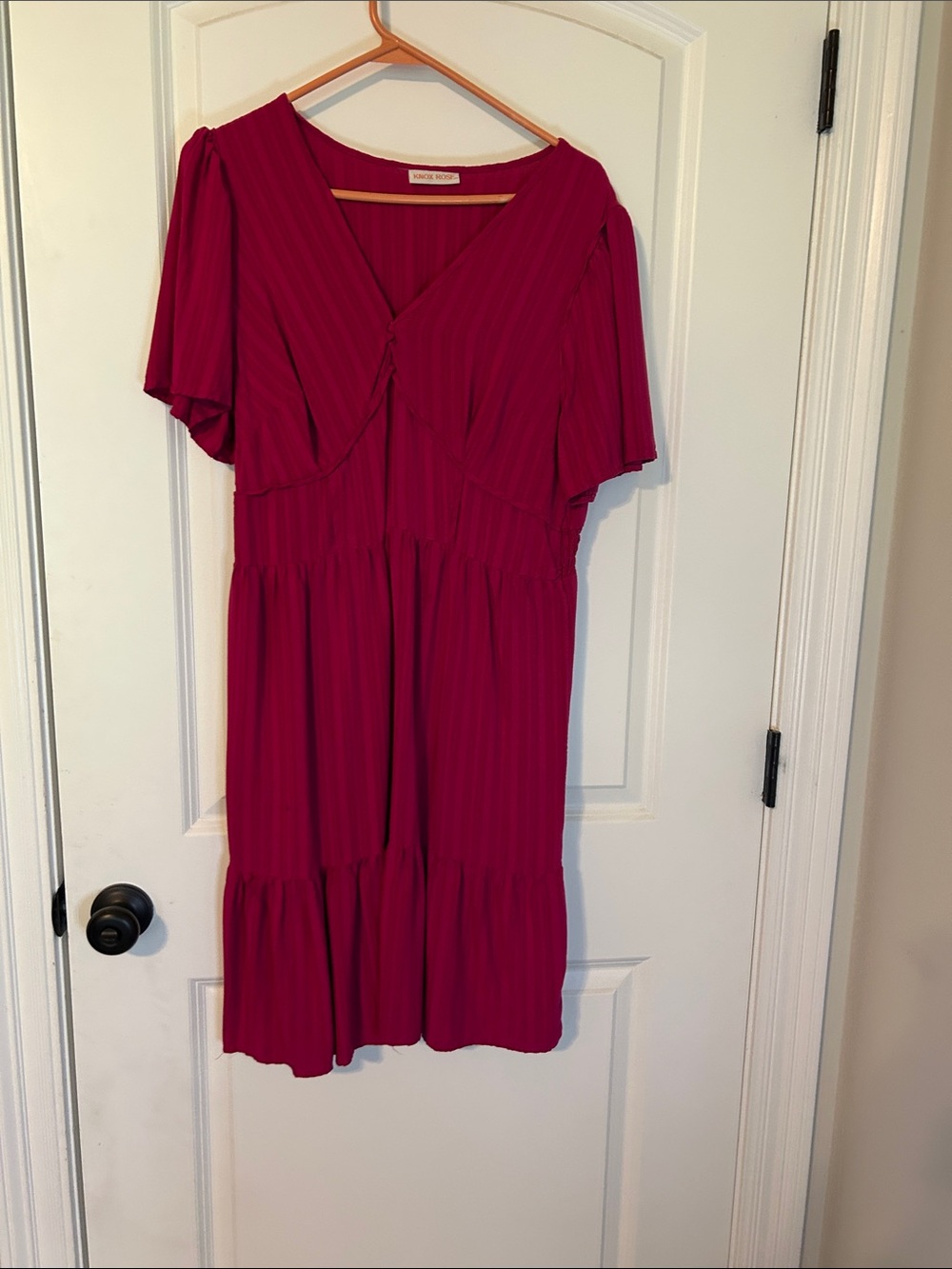 Knox Rose Fuchsia V‑Neck Tiered Midi Dress